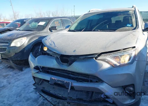 2016 Toyota Rav4 Xle z USA, uszkodzony, nr VIN 2T3WFREV3GW288121